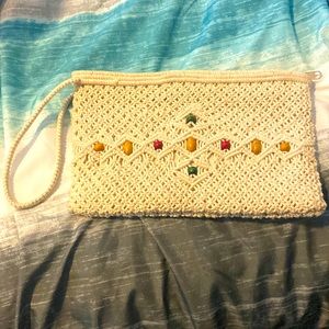 Ladies cream zipper hand purse embroidered with beads